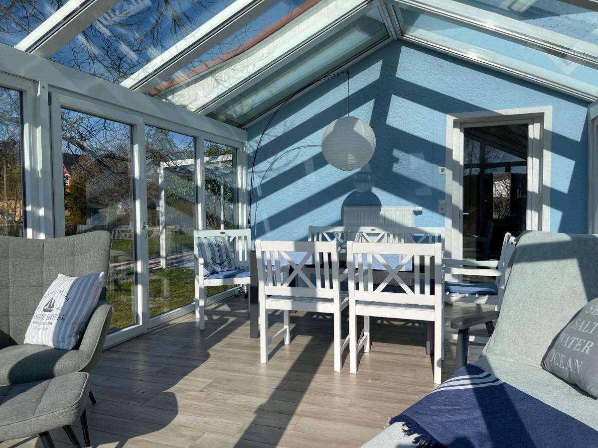 Ferienhaus bei den Kreidefelsen - Ihr Zuhause auf Rügen Lohme Exterior foto